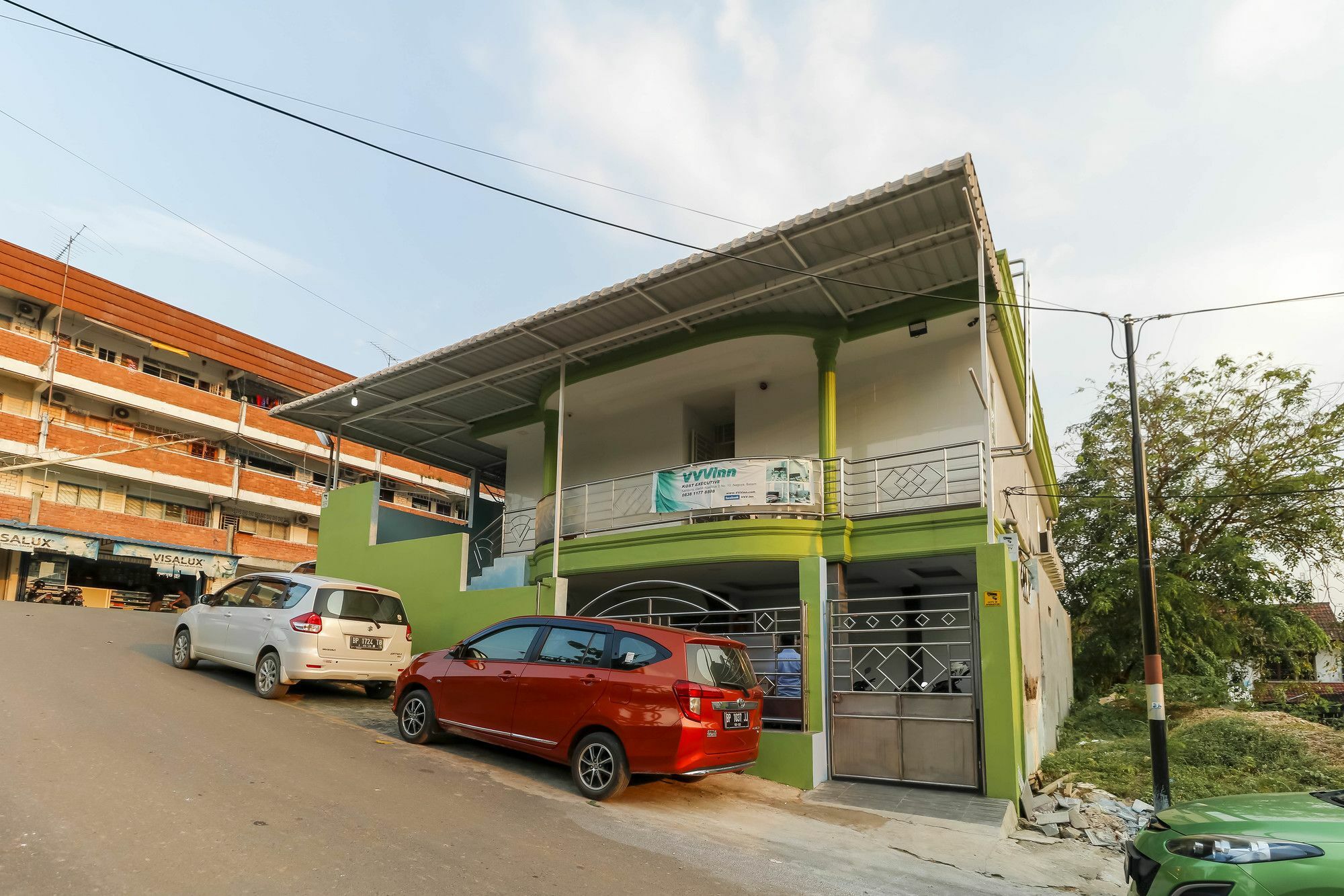 Отель Reddoorz Near Nagoya Hill Batam Экстерьер фото